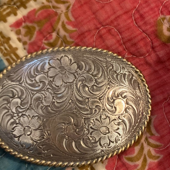 Vintage leather belt with buckle - Picture 3 of 4